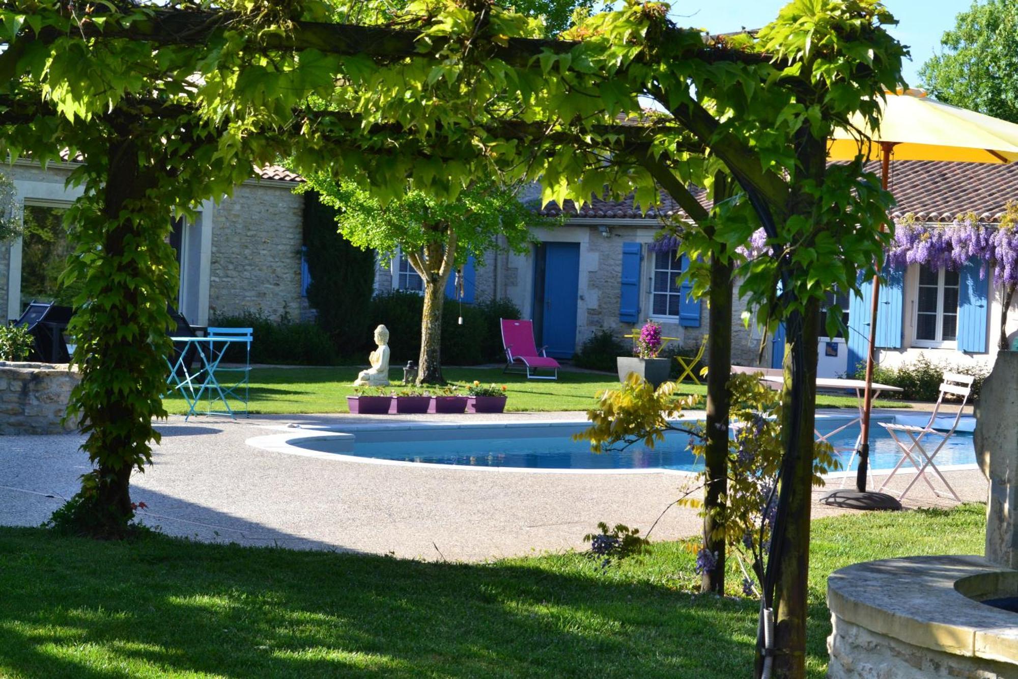 Hotel L'Instant Bleu Marans  Exterior foto